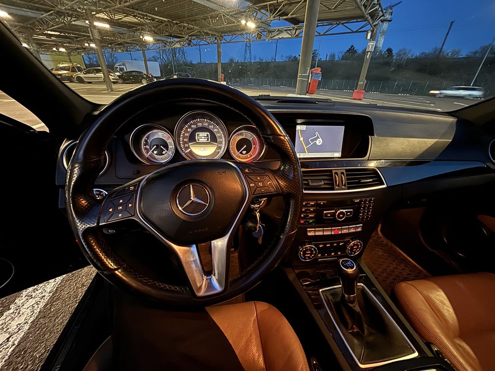 Mercedes C250 2011