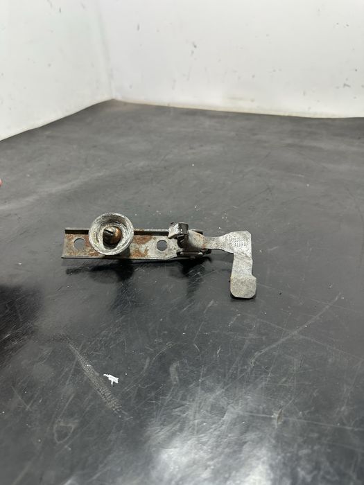 incuietoare capota broasca capota Mercedes sprinter W905 1995-2006