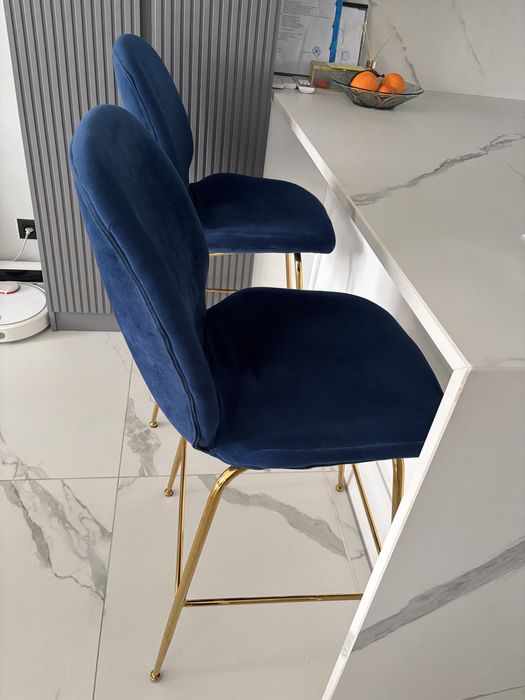 Бар столове синьо и златно два броя