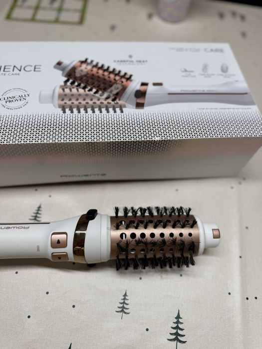 Четка за коса с горещ въздух Rowenta Brush Activ UltimateCare CF9720F0