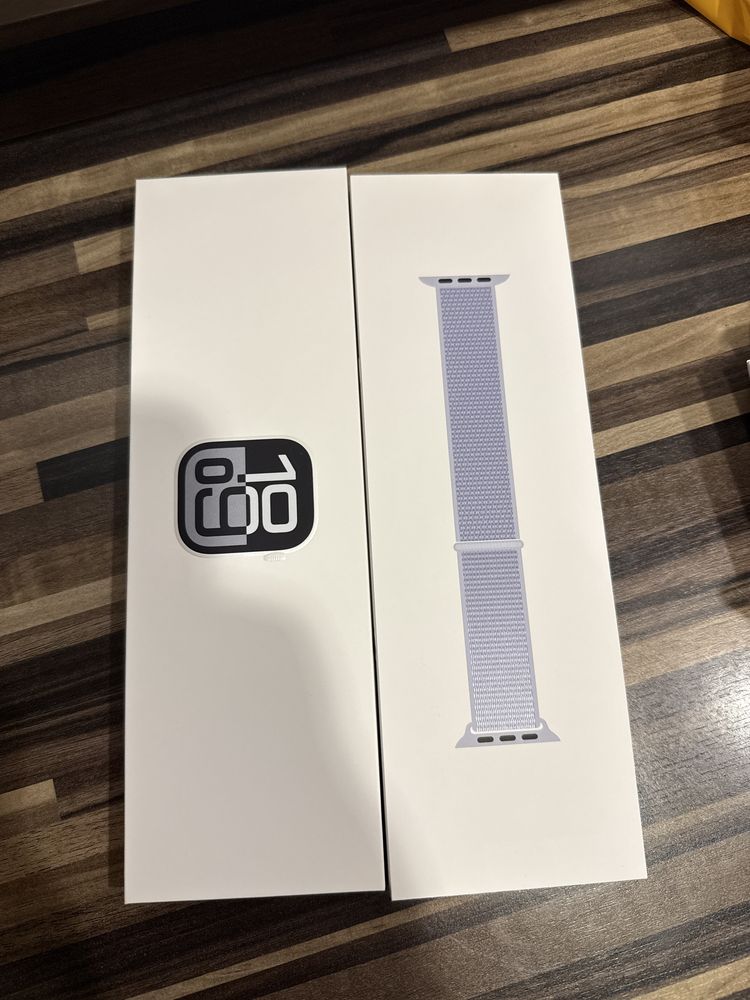 Apple watch S10 42mm silver