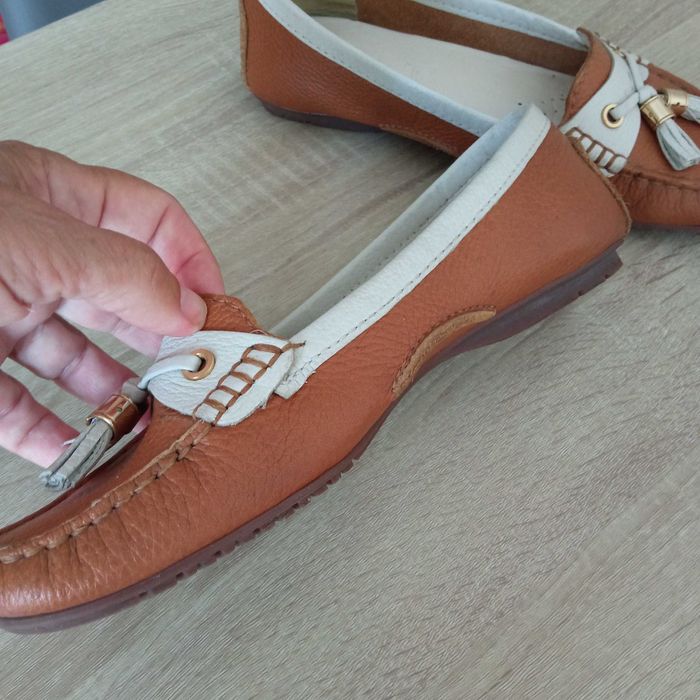 Кожени мокасини размер 37