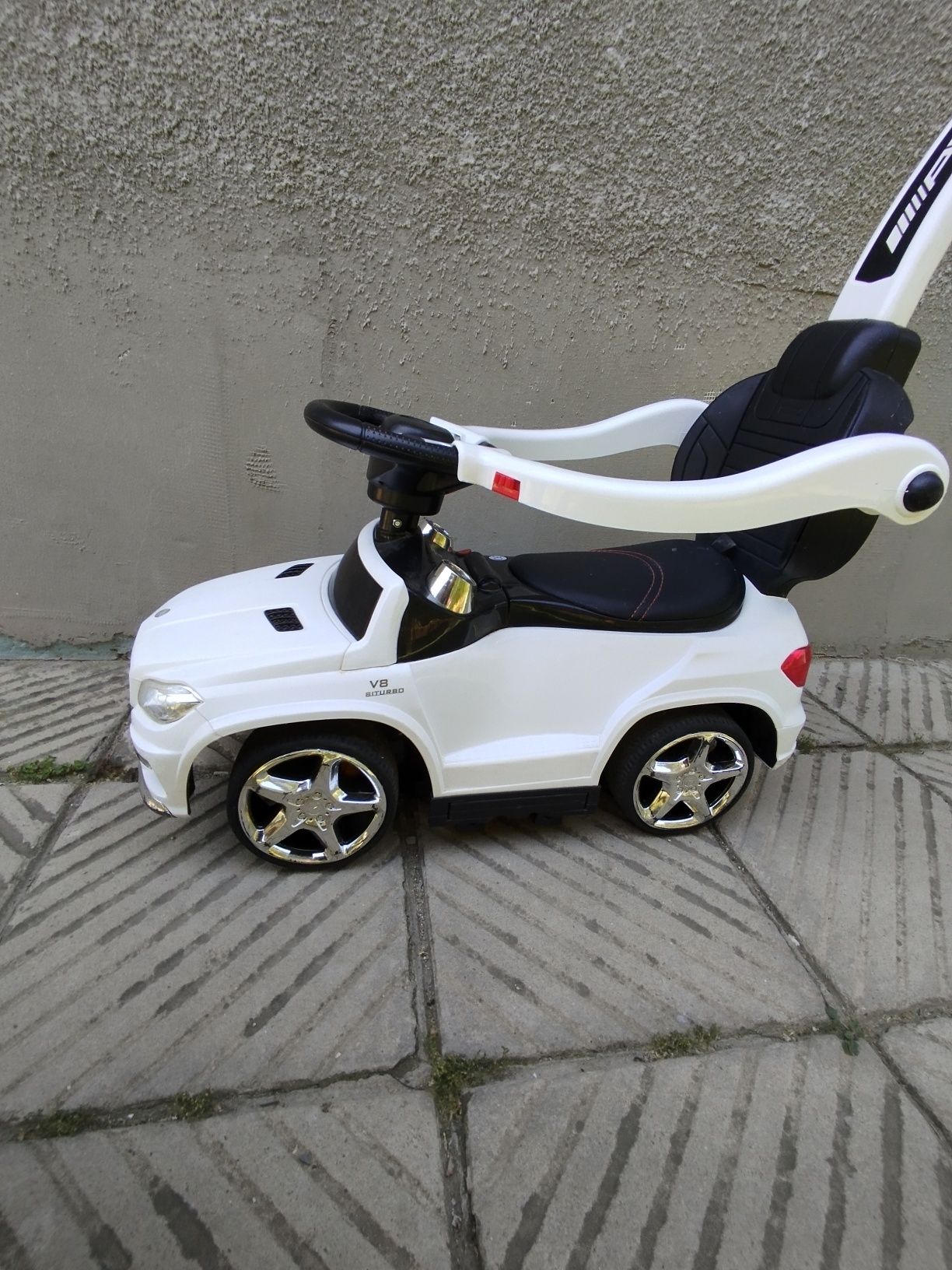 Детска количка Mercedes Benz AMG
