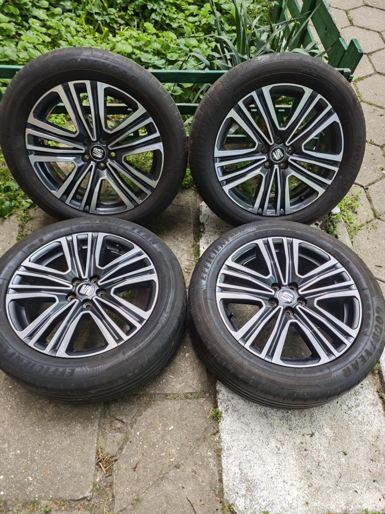 Джанти 17ки 5х100 с летни гуми Goodyear 205/55/17