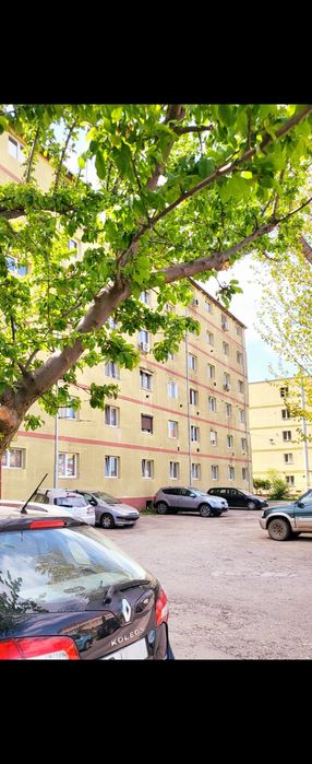 PF Închiriez garsoniera et. 1 nou renovata, V. Aaron, 250 € + garanție