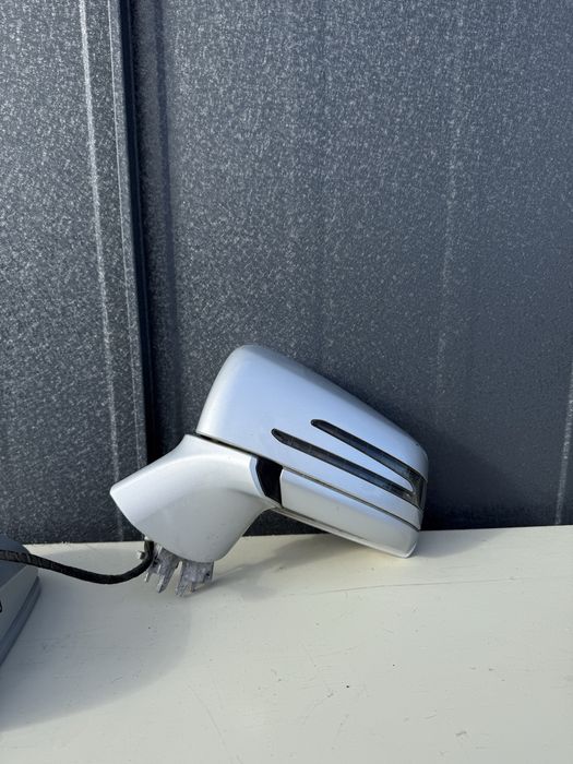 Oglinda stanga completa mercedes cls w218 /dreapta carcasa