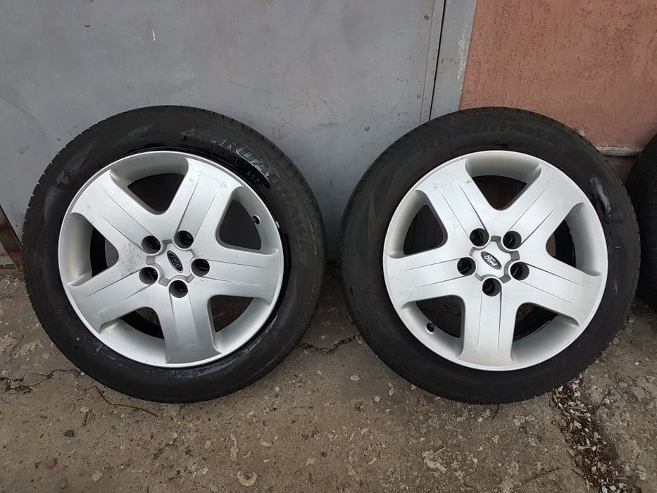 Jante roti Ford cu anvelope 205 55 16 si 205 50 17
