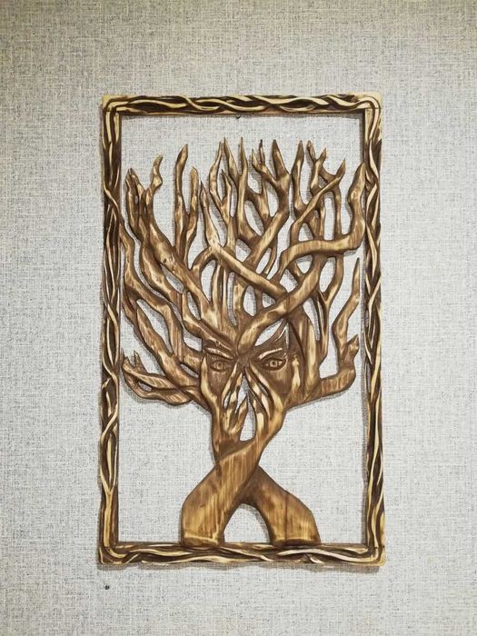 Резьба по дереву .Ручная работа