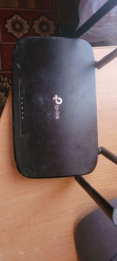 Роутер tp link .