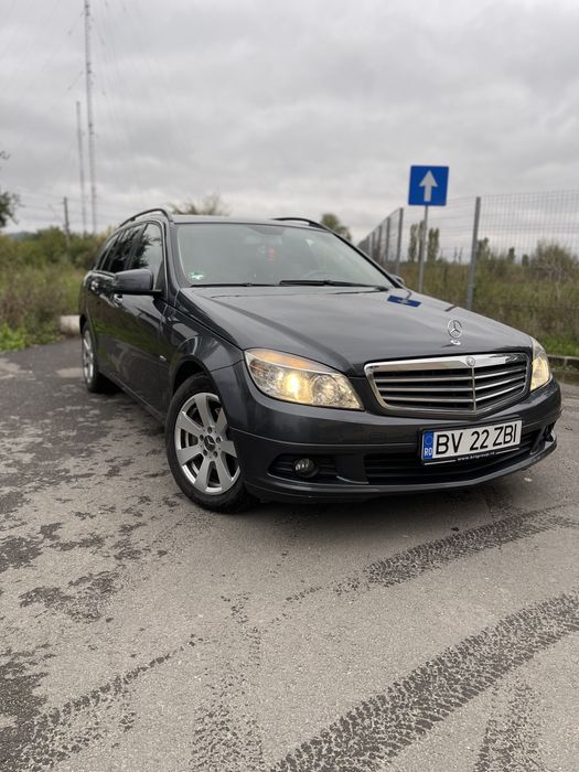 Mercedes-Benz C-Class W204 / 2.2 disel / an 2009