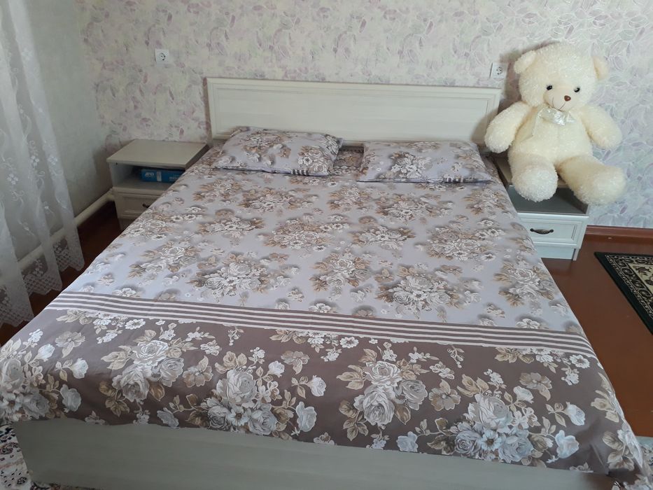 Спальный гарнитур сатылады