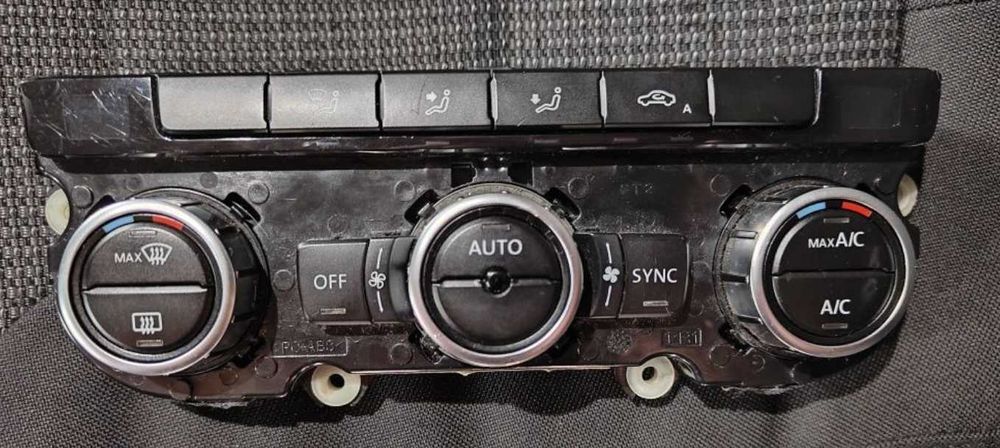 Vând Climă Automată pentru VW Passat B7