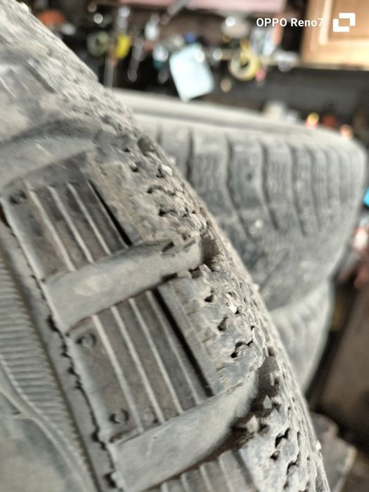 Шины зимние 185/65/15