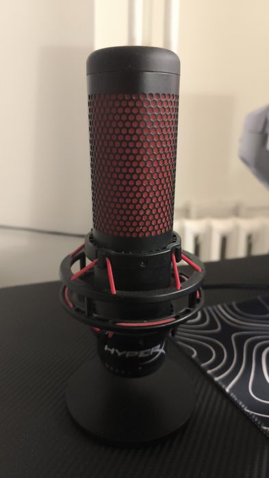 HyperX Quadcast Микрофон