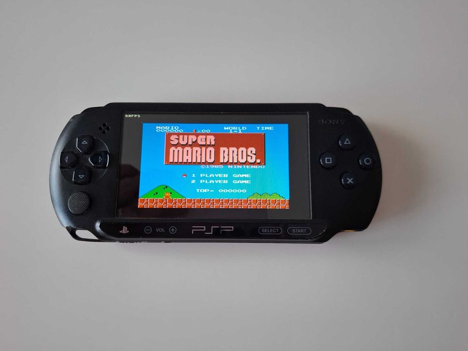 Конзола Sony PSP Street Playstation Portable - Качени игри