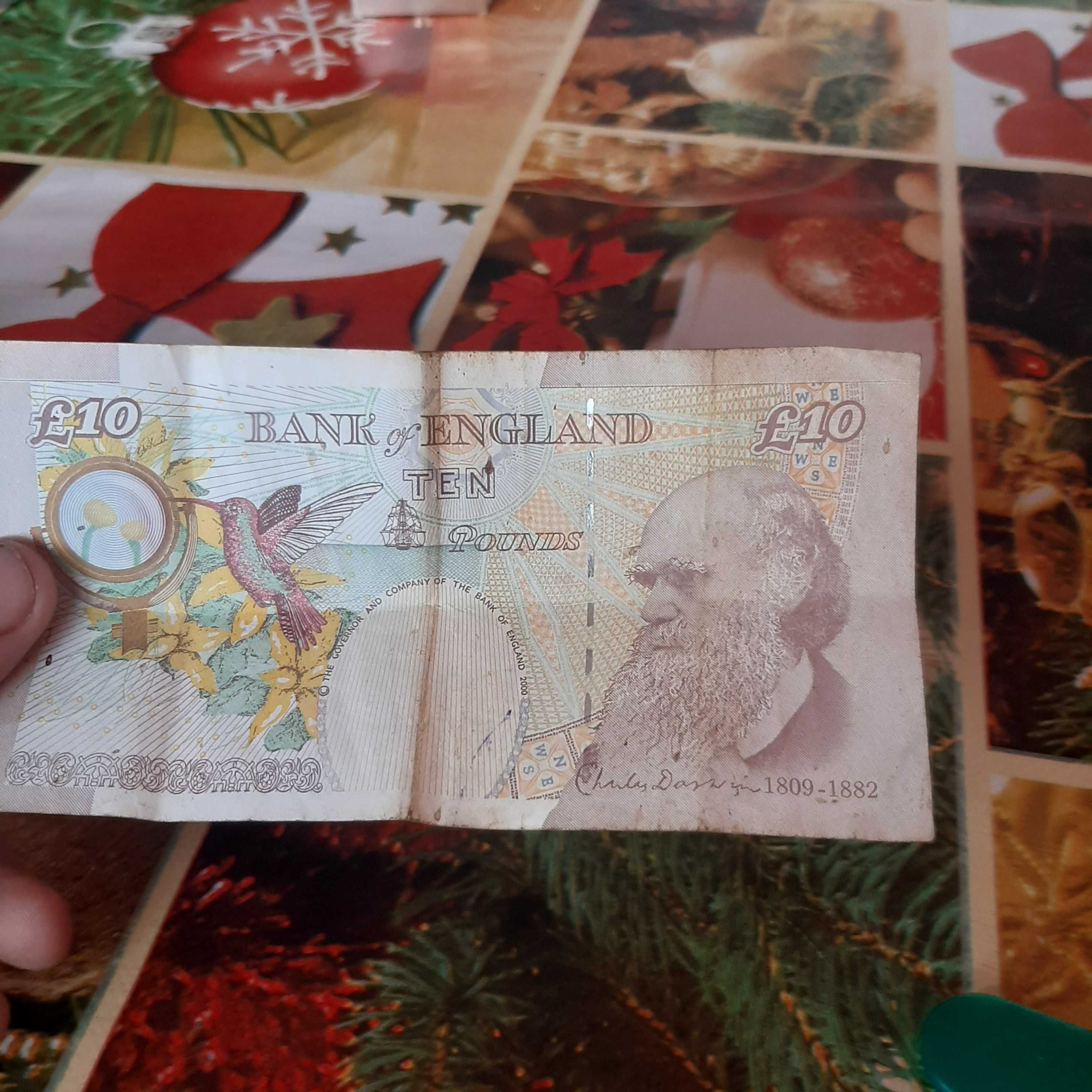 England 10 Pounds 2000