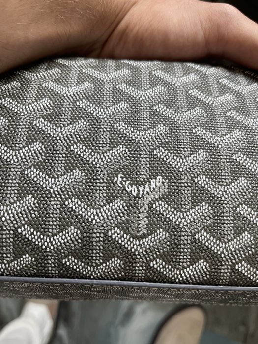 Geanta Goyard de Mana Barbati