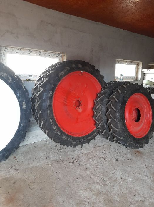 Roti Tehnologice inguste fixe reglabile pentru orice Tractor