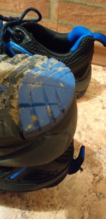 Работни маратонки 44