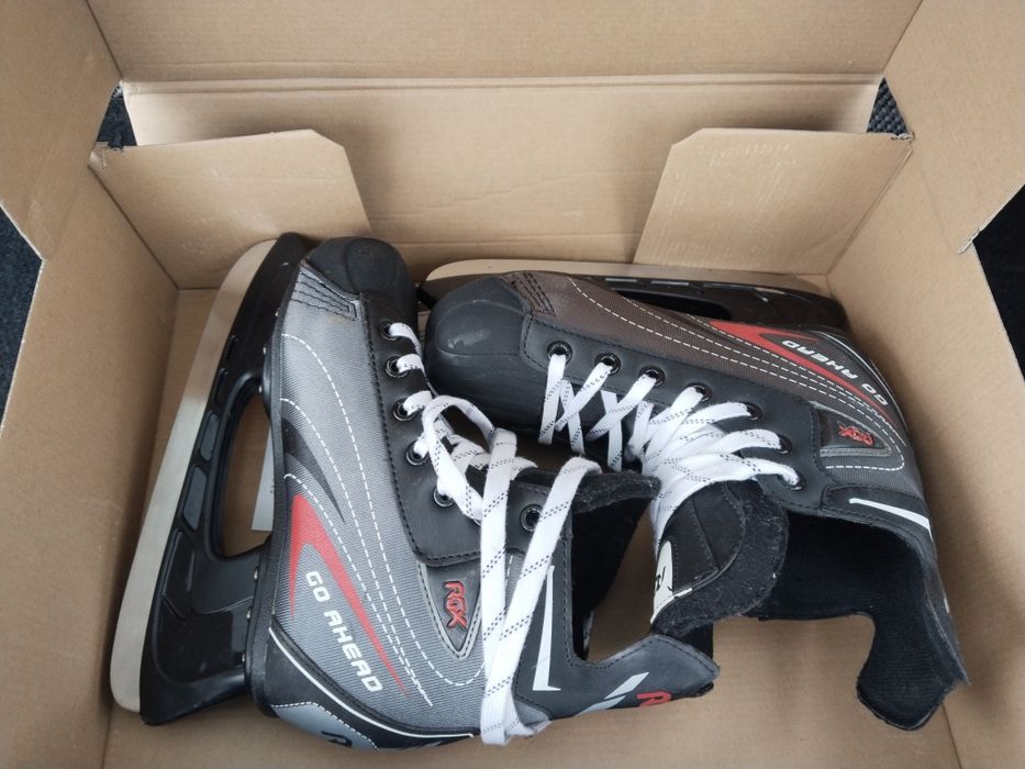 Продам конки в хорошем состоянии 37 размер