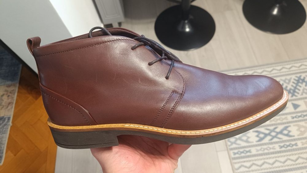 Ghete ECCO piele noi 44 preț 185 ron