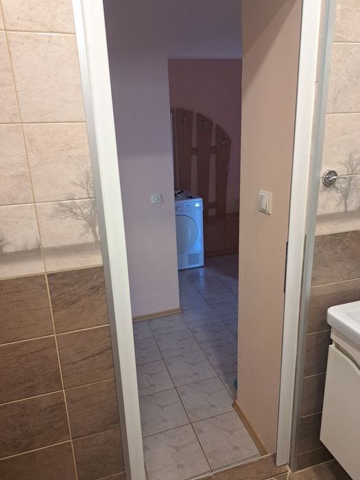 Дава се под наем Двустаен апартамент в Пазарджик, Устрем - 63 кв.м за 280.5 € - Снимка #1