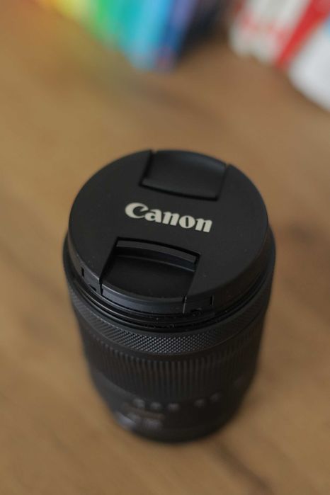 Нов Canon RF 24-105 mm f/4-7.1 IS STM