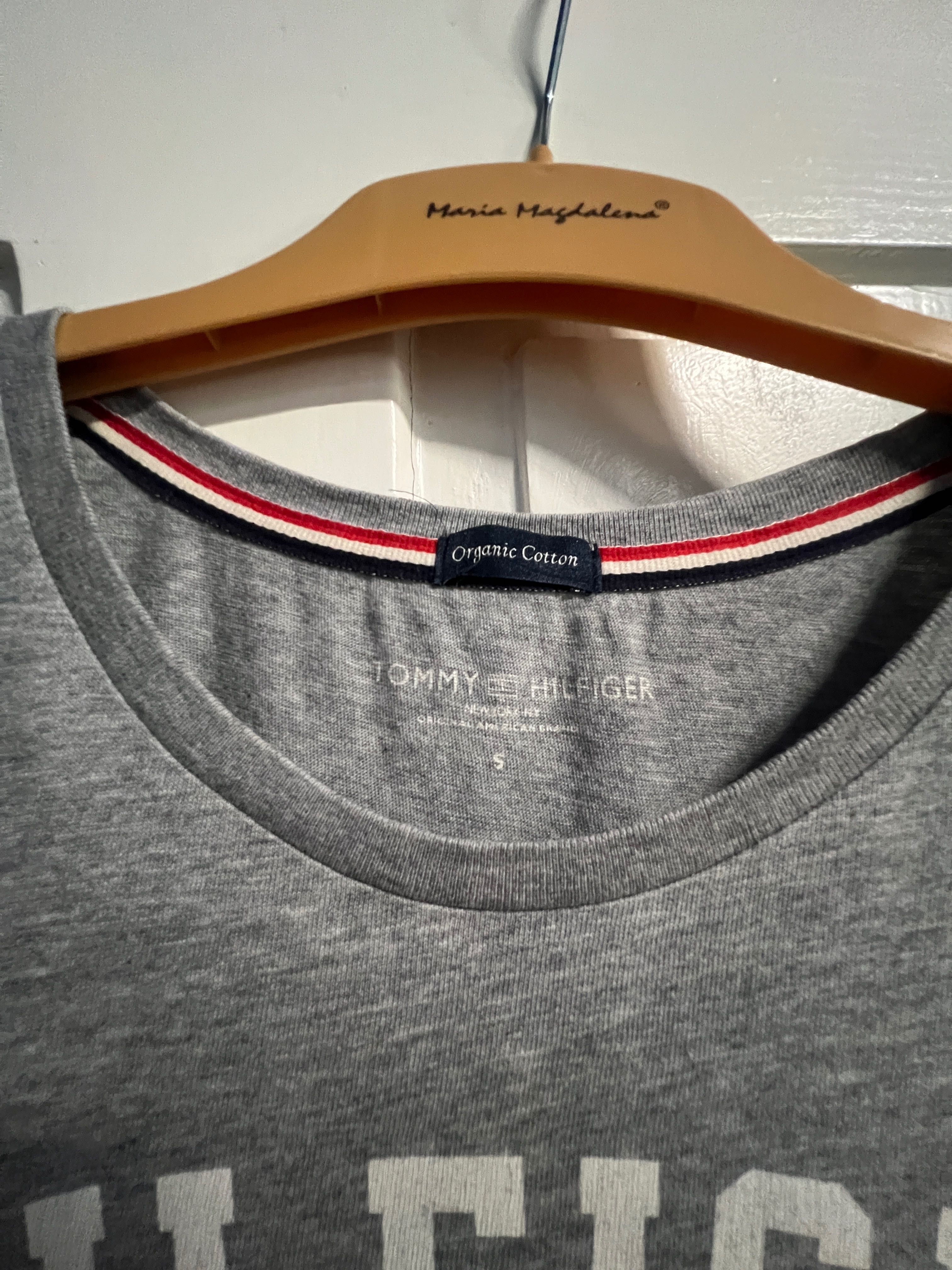 Vând Tricou Original Tommy Hilfiger S