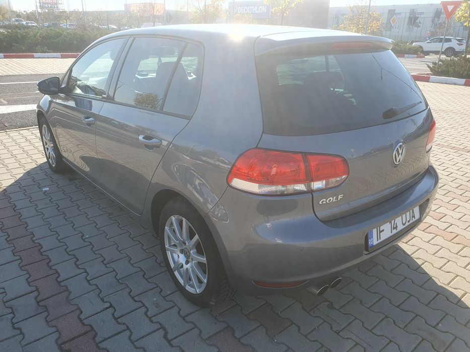 Vând  Golf  6 benzină