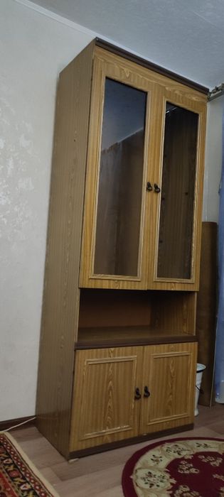 Продам шкаф под книги или посуду