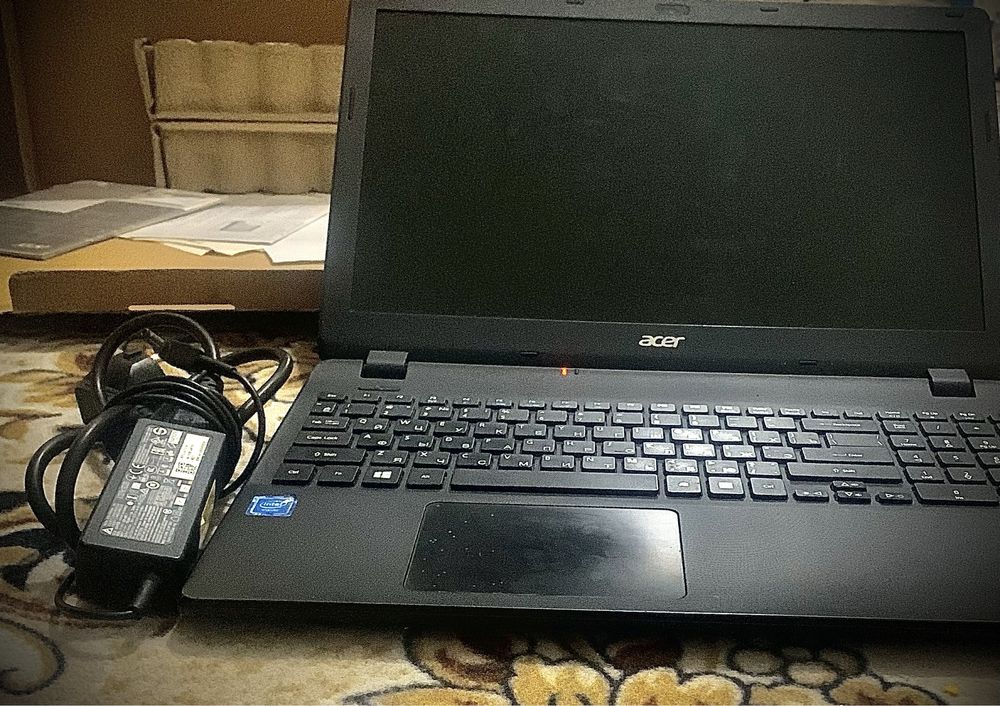 Notebook sotiladi acer eng arzon narxlarda