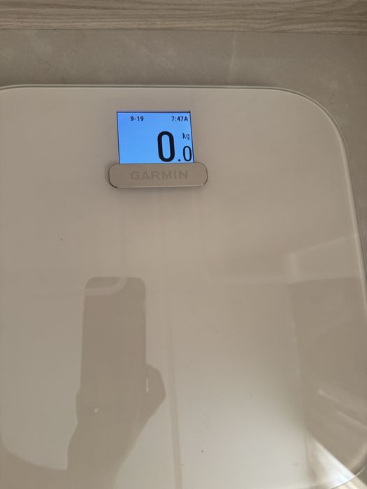 Продавам Смарт кантар Garmin Index2