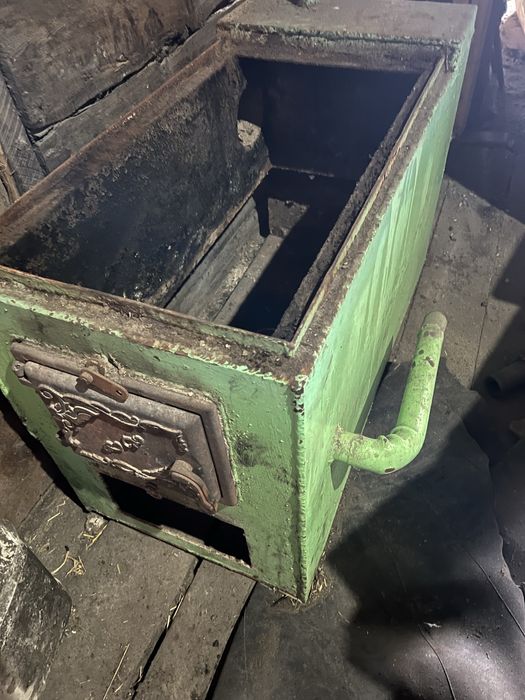 Продам кател в хорошем состояние + плита сомодельная 30млм