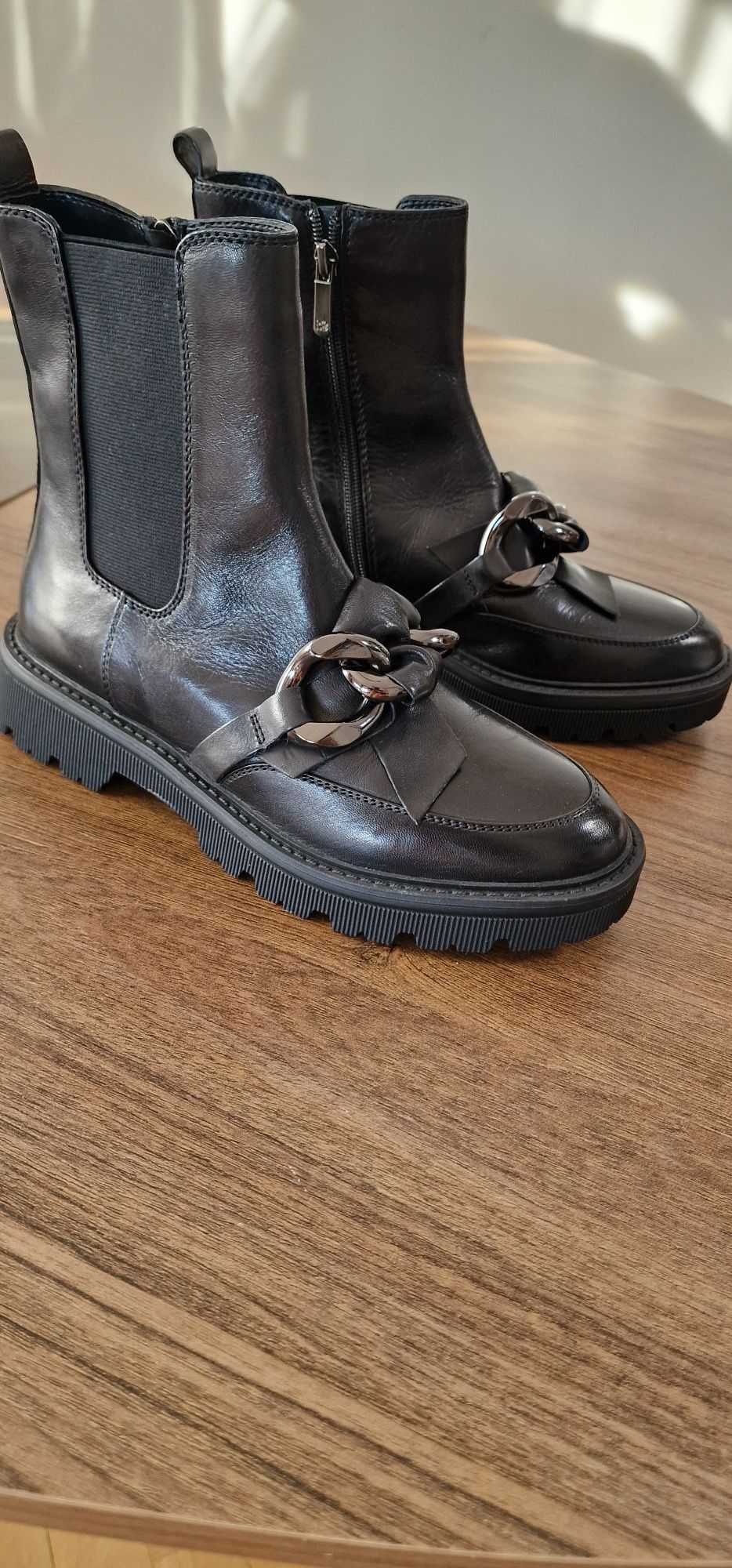 Дамски боти Gianni нови