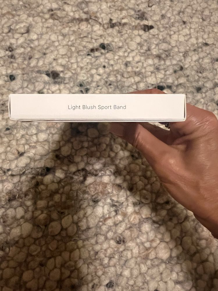Оригинална каишка 42 мм light blush
