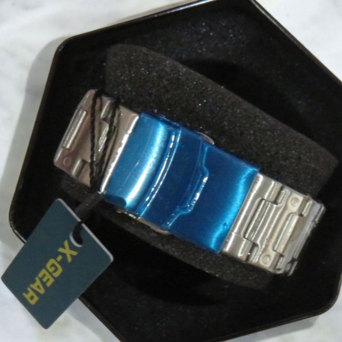 Мъжки часовник X-GEAR, бонус машинка за регулация на верижката.