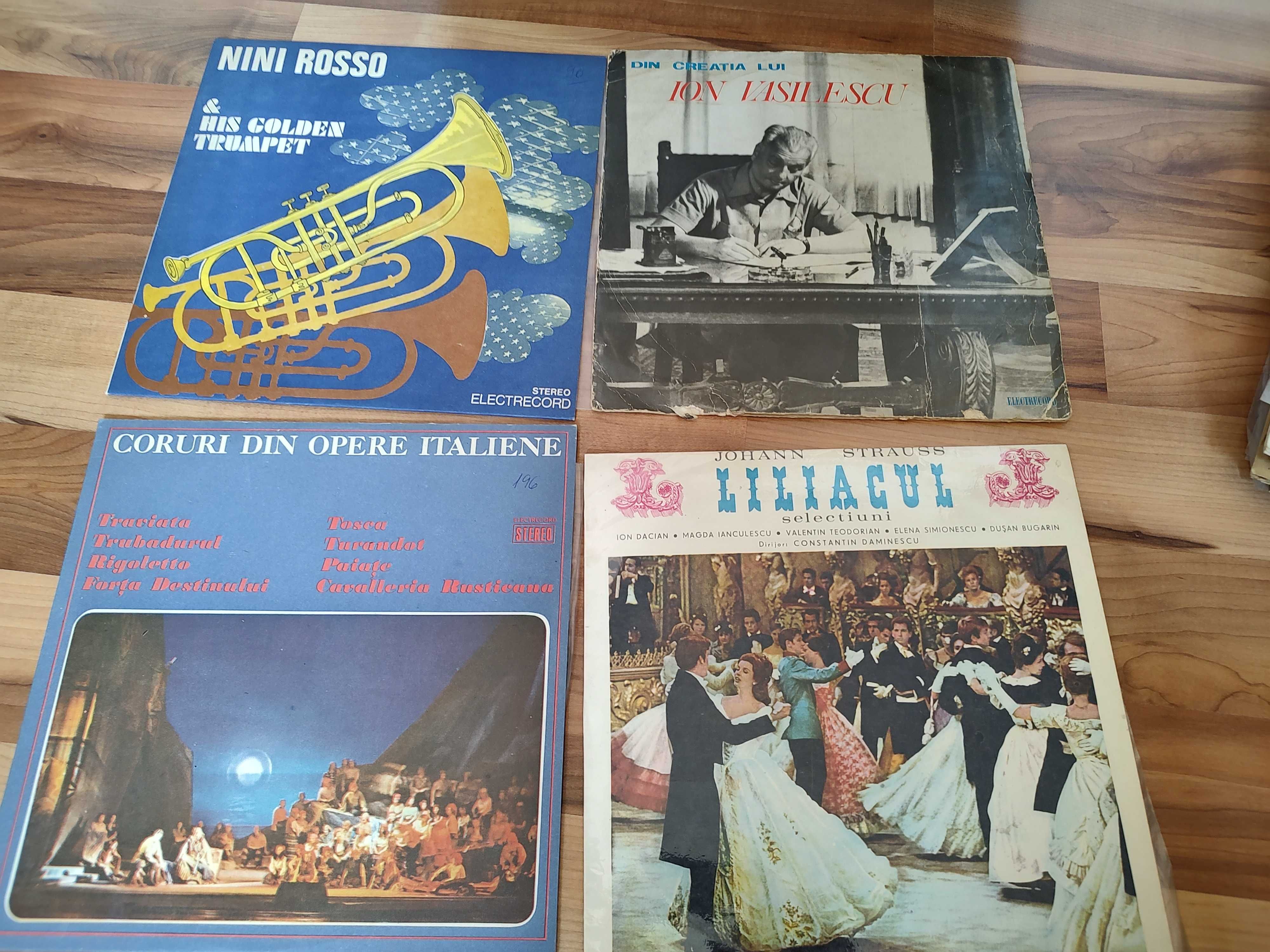 Vand diverse discuri vinil