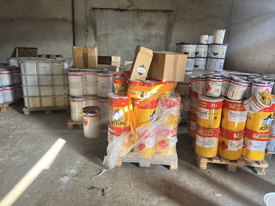 Краска продам двух компонент