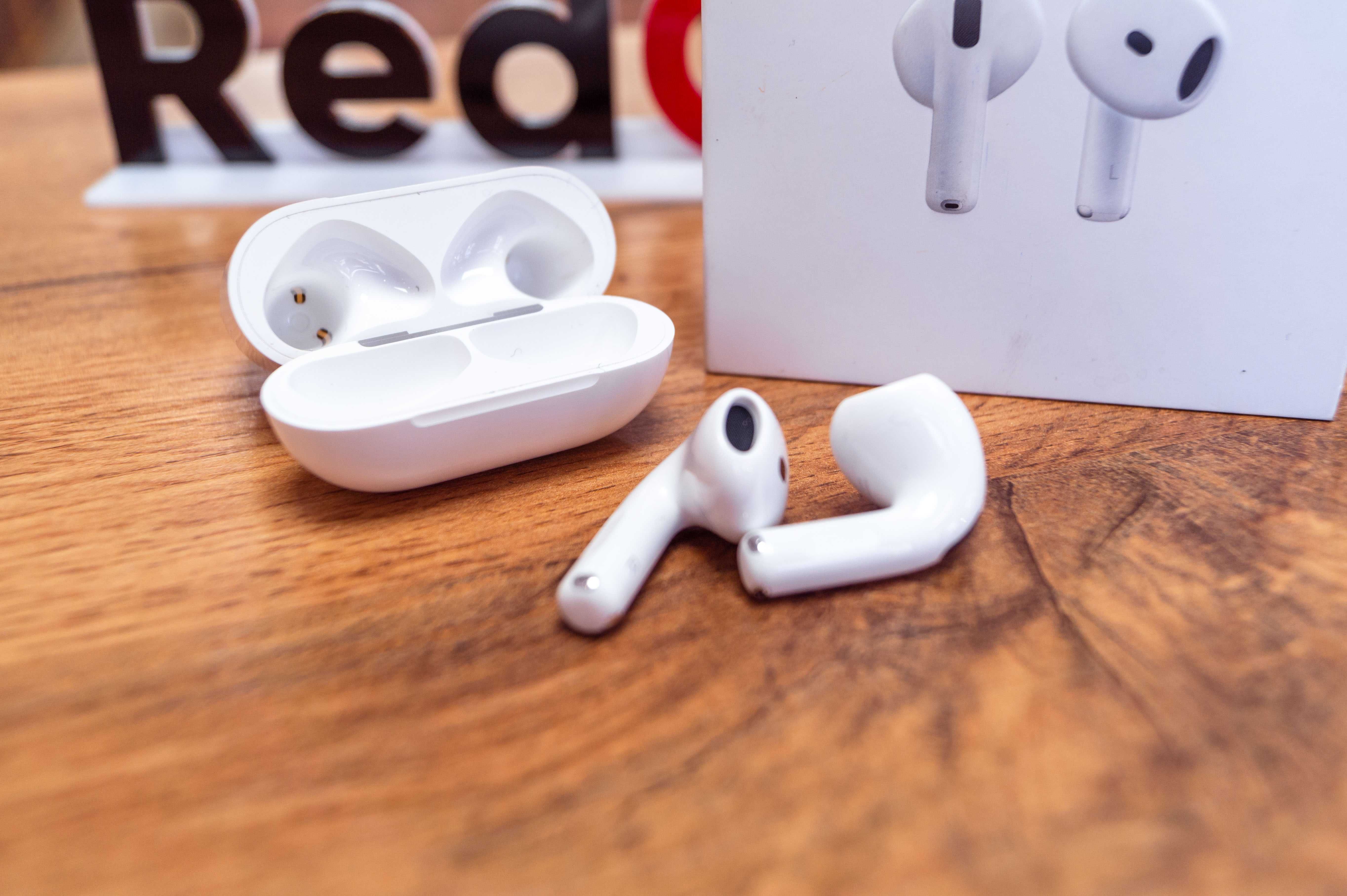 AirPods 4 ANC |C Шумоподавлением|Рассрочкa | Магазин Red Geek