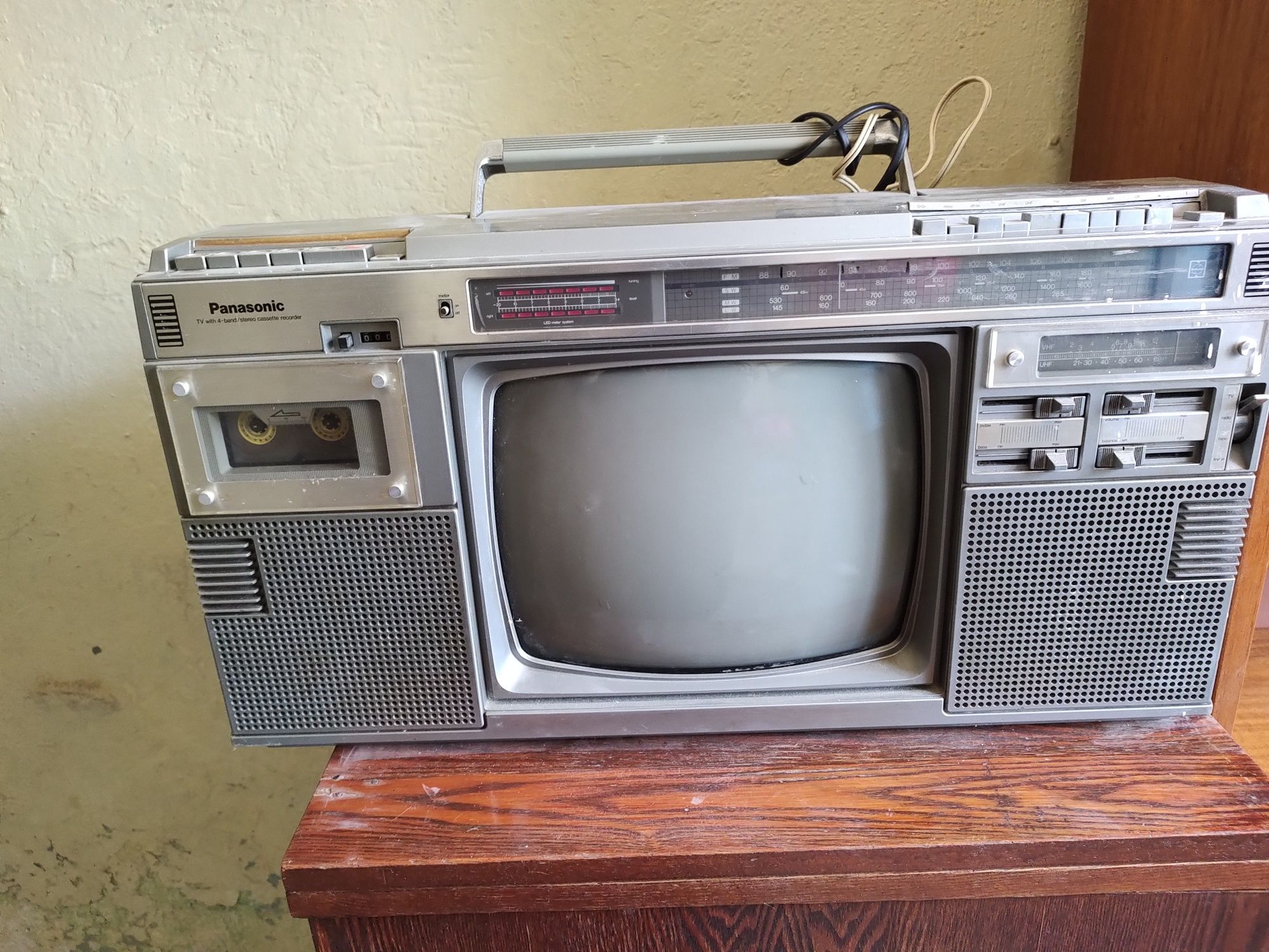 panasonic tr 1200s tv boombox