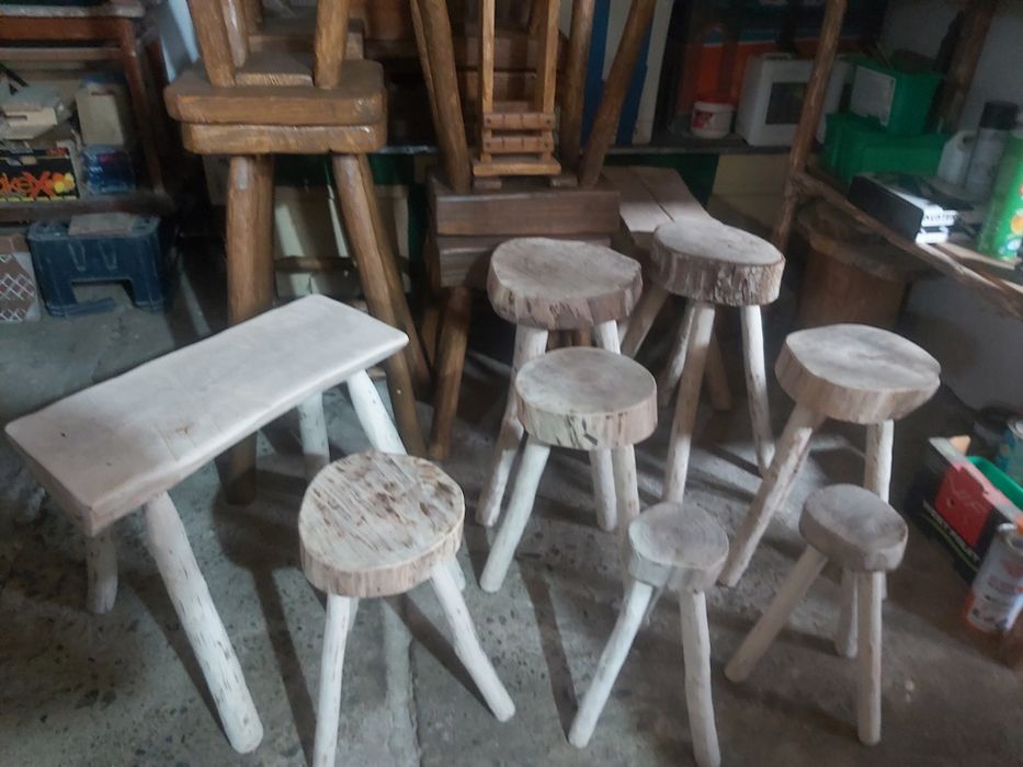 Scaune rustice  tradiționale