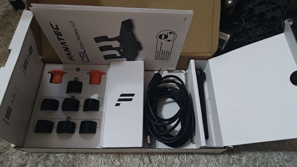 Pedale Fanatec CSL elite V2