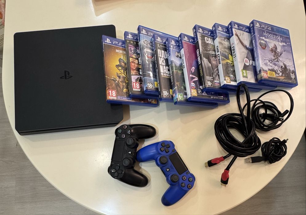 ‼️‼️‼️срочно продаю плейстейшн 4 slim‼️‼️‼️