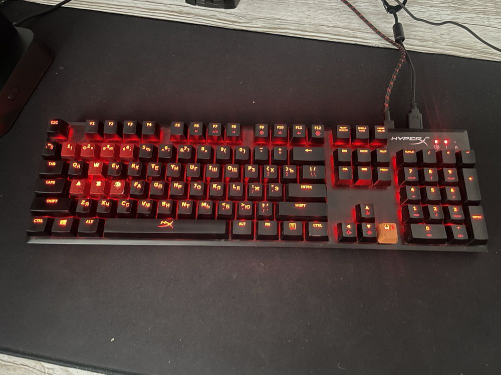 Механическая клавиатура HyperX Alloy FPS MX blue