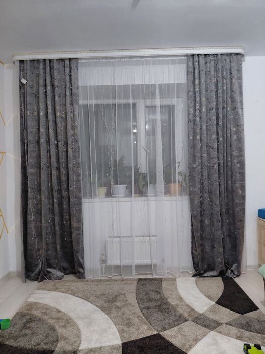 Штор сатылады. Размері 1,5 (2шт) × 2,40 высота.