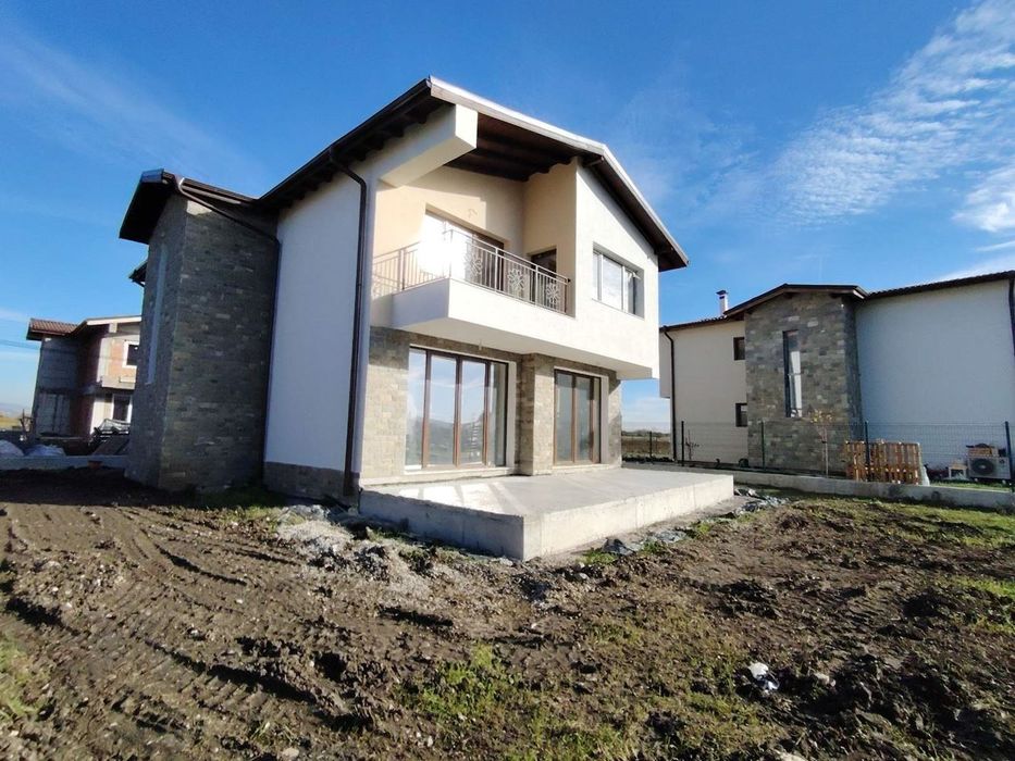 Продава се Къща в Костинброд - 211 кв.м за 1508 €/кв.м - Снимка #5