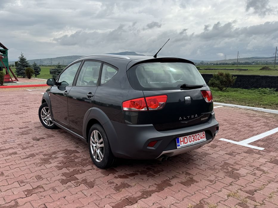 Vand Seat Altea FreeTrack Motor 1.6 Diesel Euro 5 2011 Import Germania