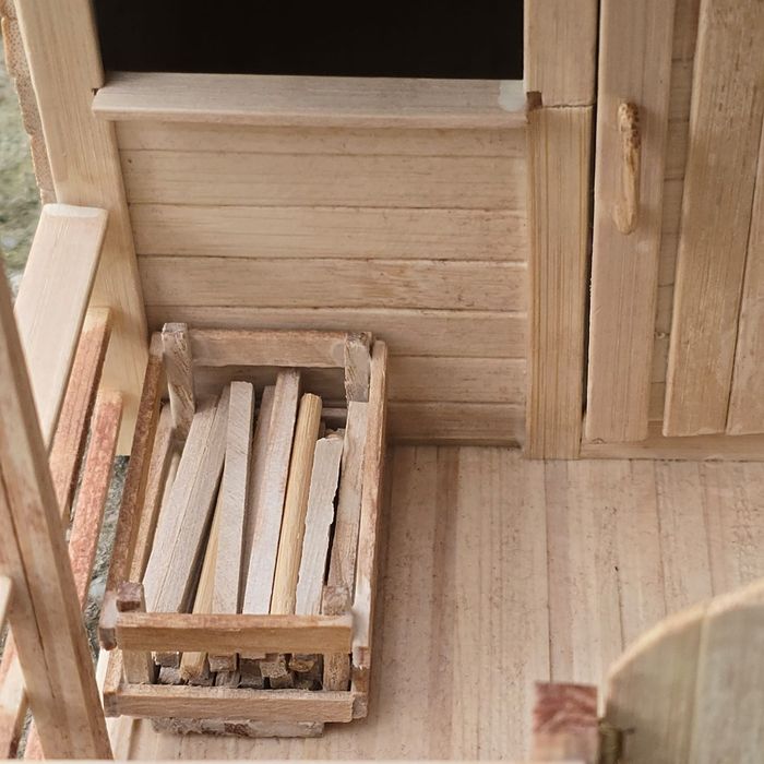 Vand macheta casuta/cabana(jucarie) miniatura