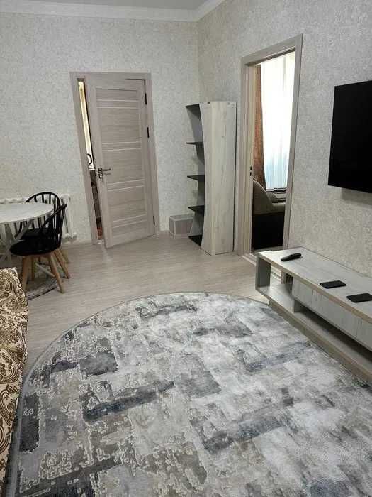 Сдается в аренду 2в3 комнатная квартира на метро БИЙ (Художников)