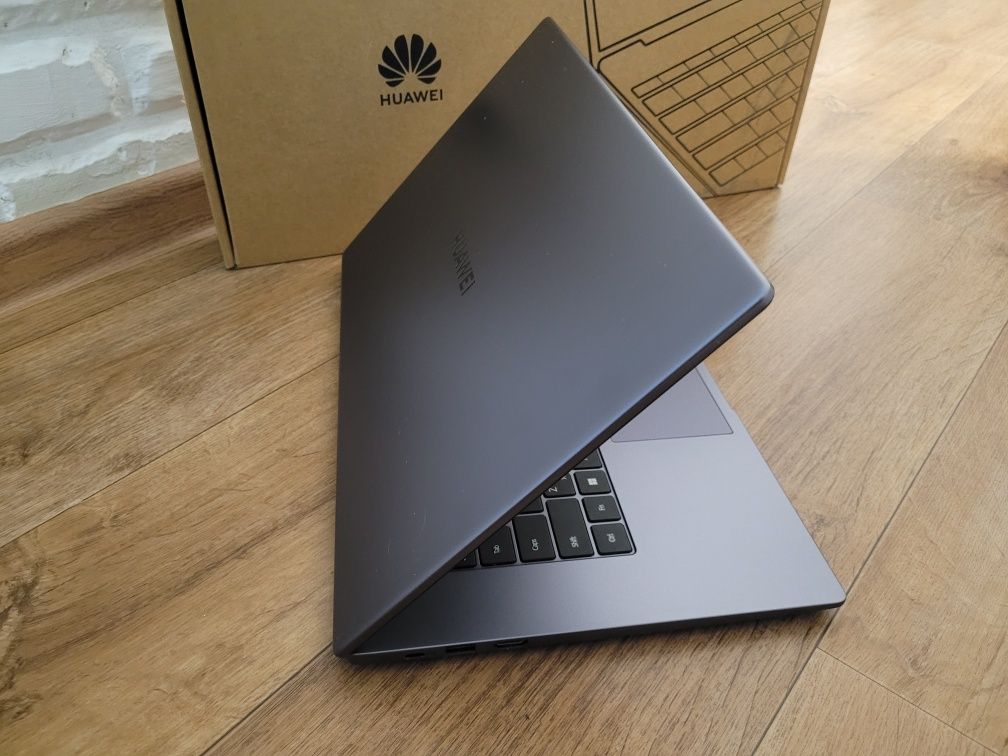 Ноутбук HUAWEI MateBook D 15/ i5-1155g7/ 8гб/ 256гб (есть доставка)